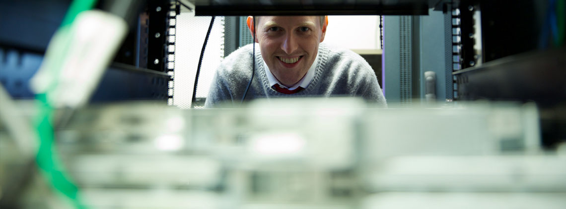 Server Virtualisation Services Server Virtualisation Services